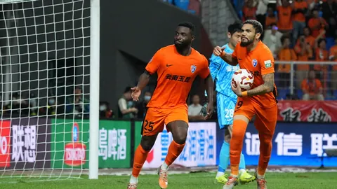 AC米兰致敬鲁伊-科斯塔53岁生辰：昔日助夺欧冠等五项冠军辉煌时刻