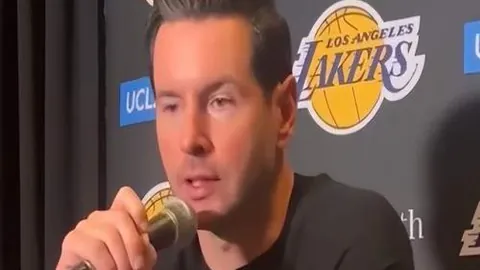 【巅峰对决】17连胜荣耀再现！明日焦点战不容错过！